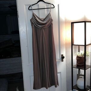 Green Velvet Reverly Dress!